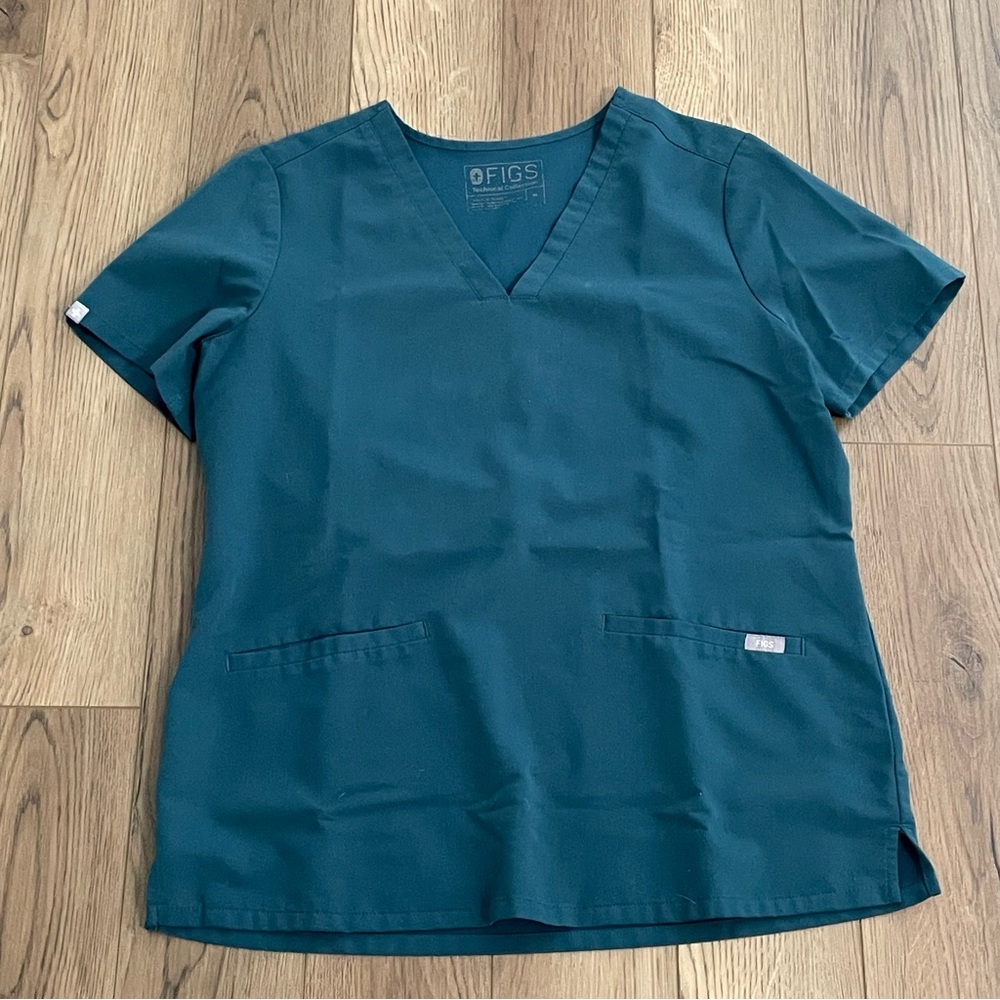 Figs Casma Three‎ Pocket Scrub Top